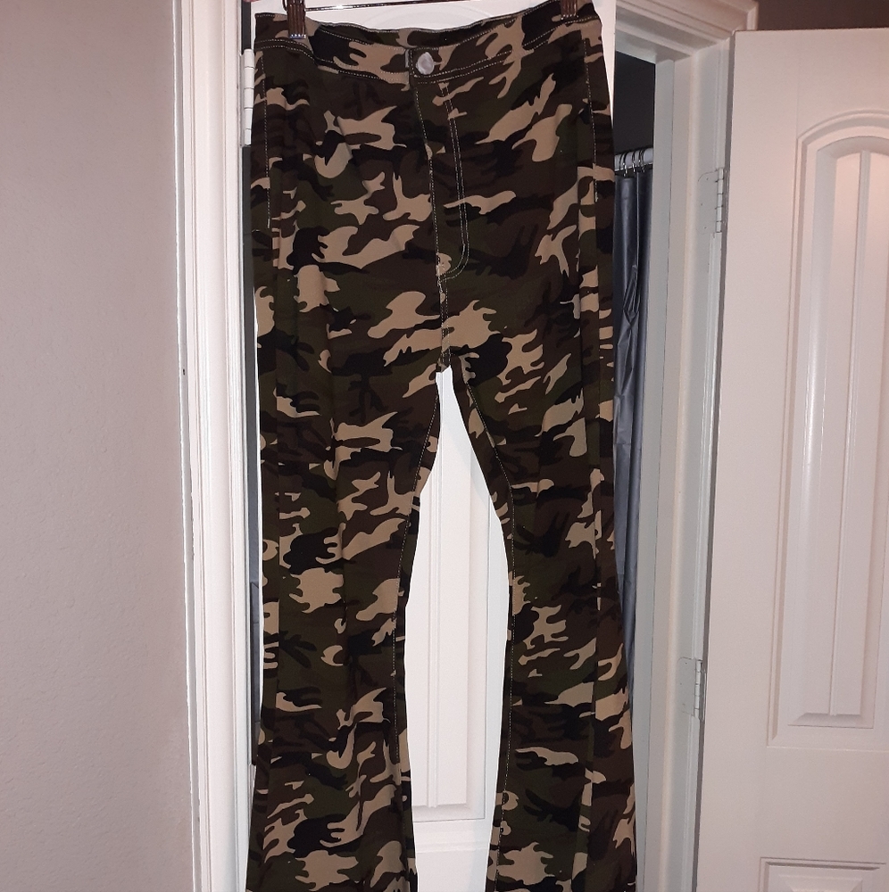Bell bottom Camo pants stretchy material.